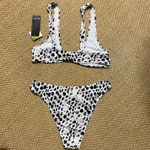 Nasty Gal NWT Animal Print‎ Bikini 8 - Picture 2 of 3